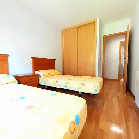 Horreos Y Playa Combarro * 폰테베드라